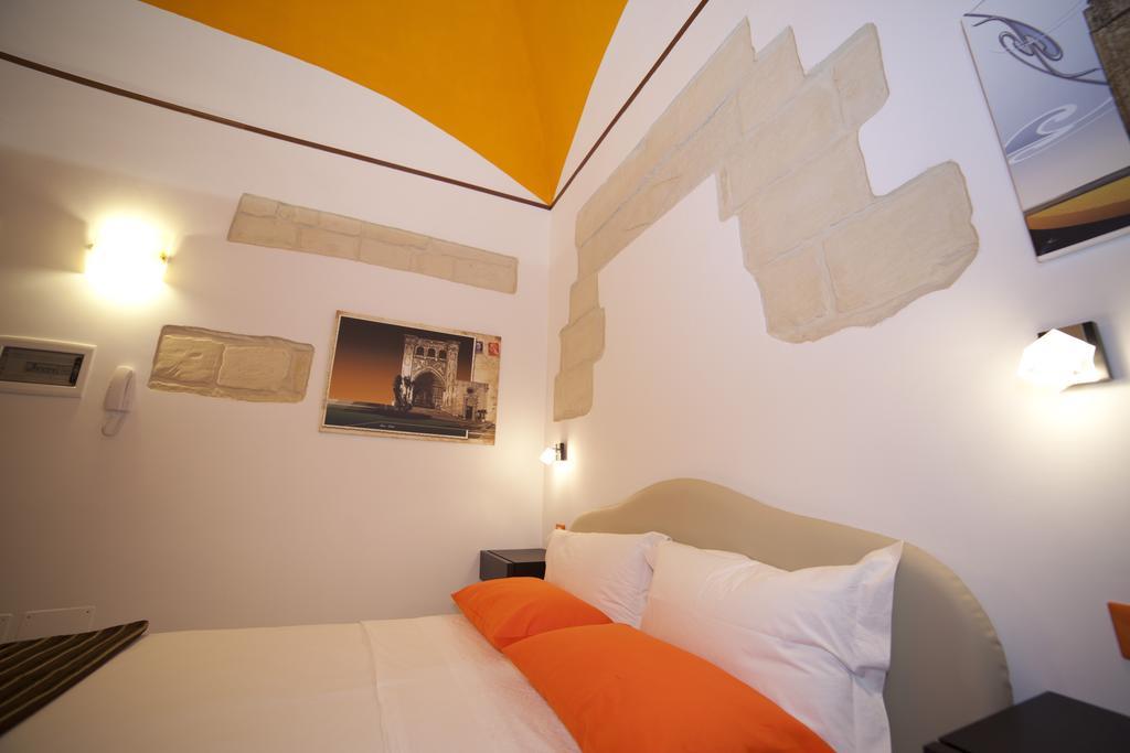 Bed and Breakfast 19Venti Lecce Exterior foto