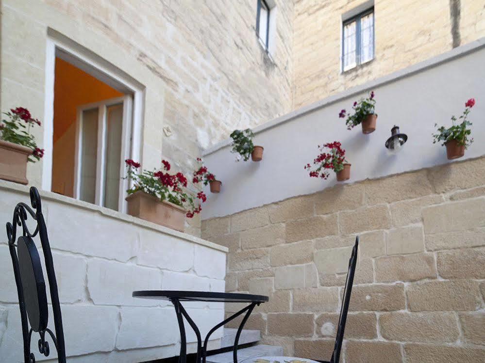Bed and Breakfast 19Venti Lecce Exterior foto